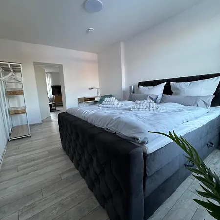 Family & Friends Apartment *