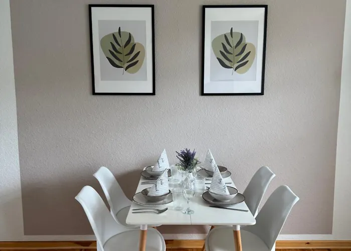 Family & Friends 콧부스